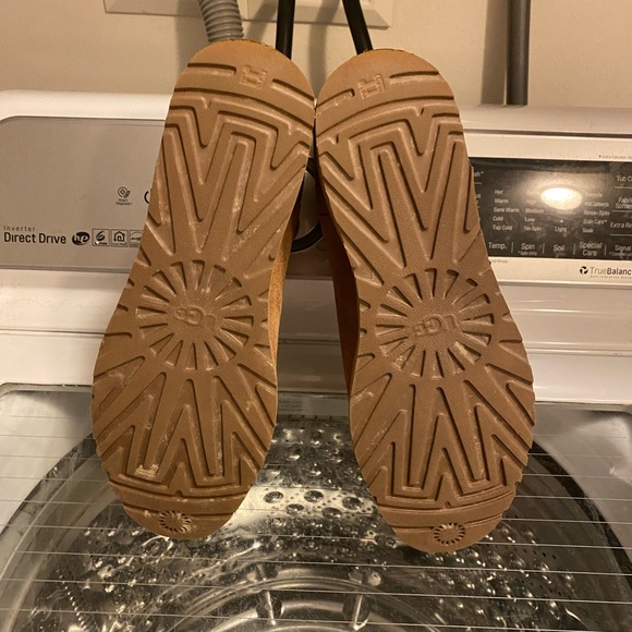 Womens Ugg Kristin Boots - Picture 6 of 6